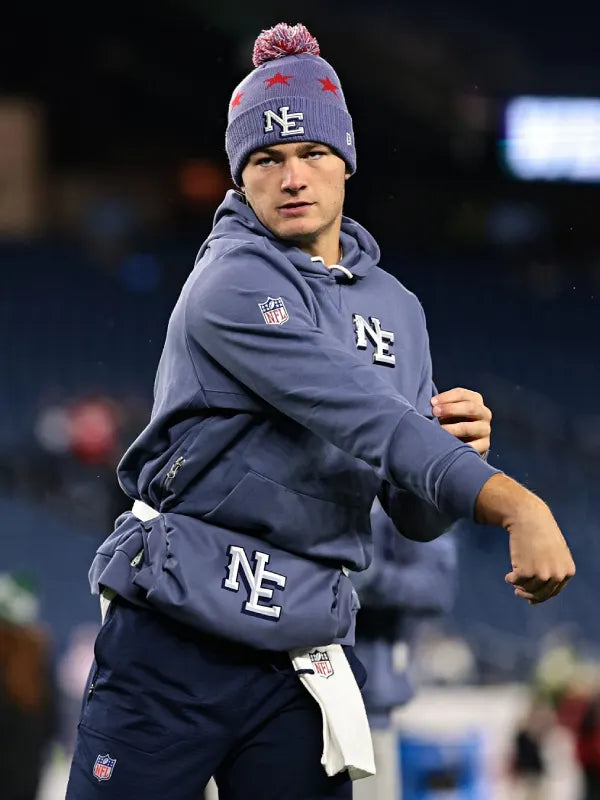 Drake Maye New England Patriots 2025 Rivalries Collection Sideline Nike Pullover Hoodie Storm Blue