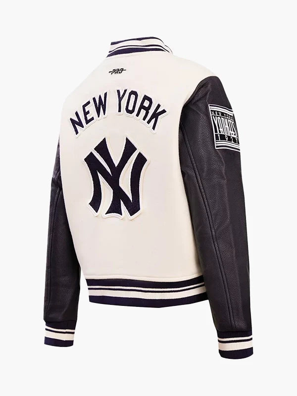 Pro Standard New York Yankees Cream Varsity Jacket