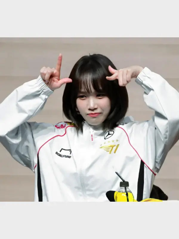 T1 Chaewon Jacket White
