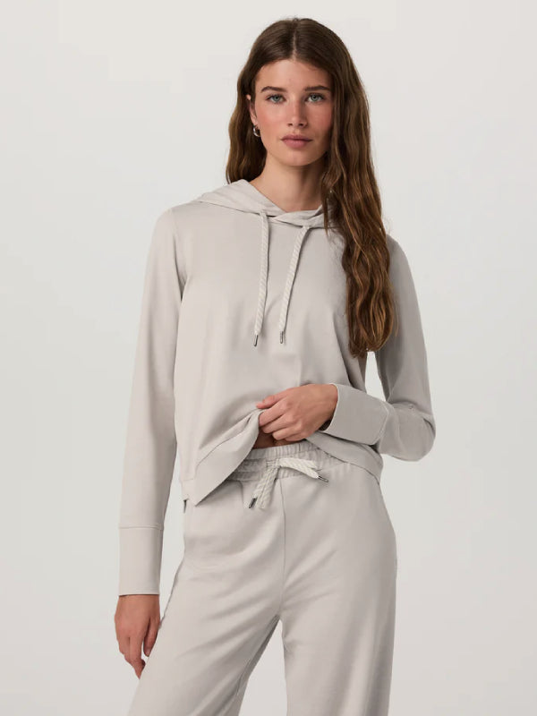 Vuori Halo Essential Hoodie Beige